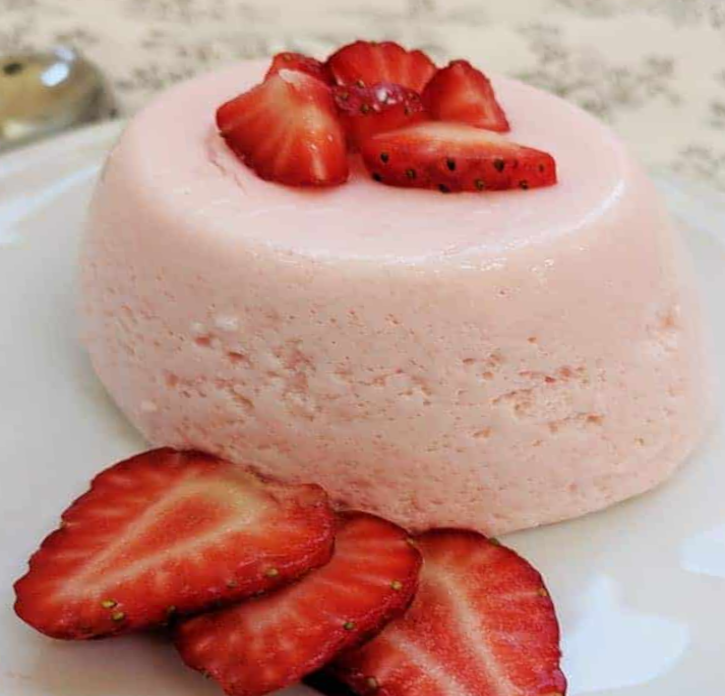 Strawberry Pudding Recipe (Blancmange) from The New Doubleday Cookbook